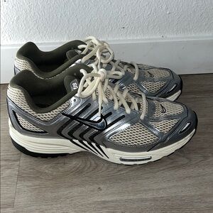 Nike Men’s Air Pegasus 2005 Running Sneakers in Ivory, Olive & Silver